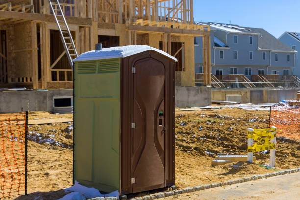 Best Portable restroom trailer rental  in Riverside, IL